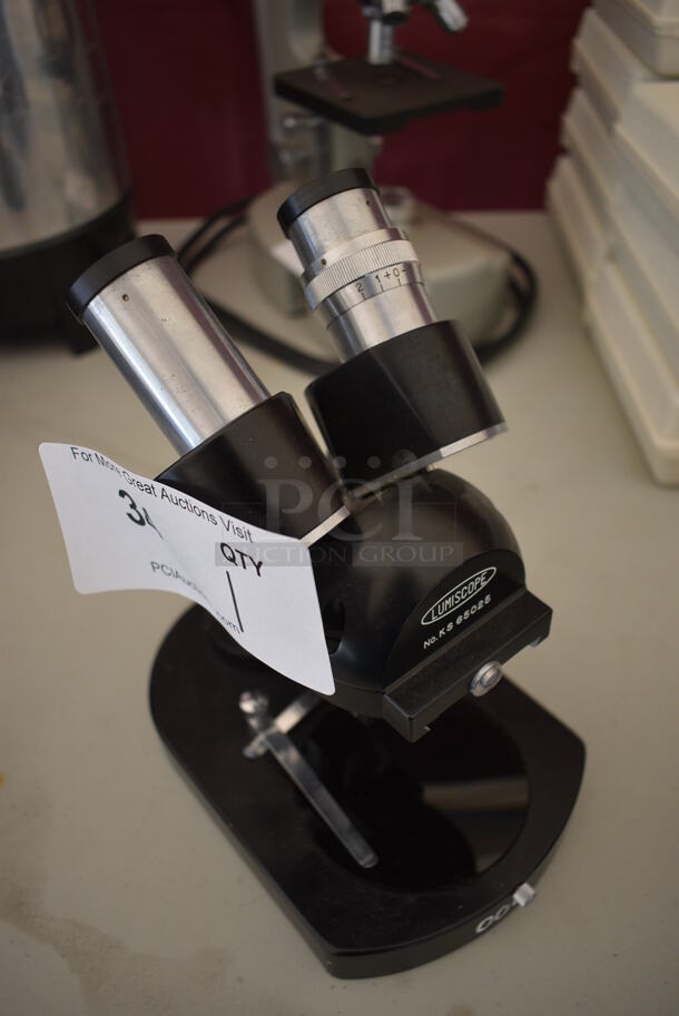 Lumiscope KS 65025 Metal Countertop Microscope. 5.5x7x9