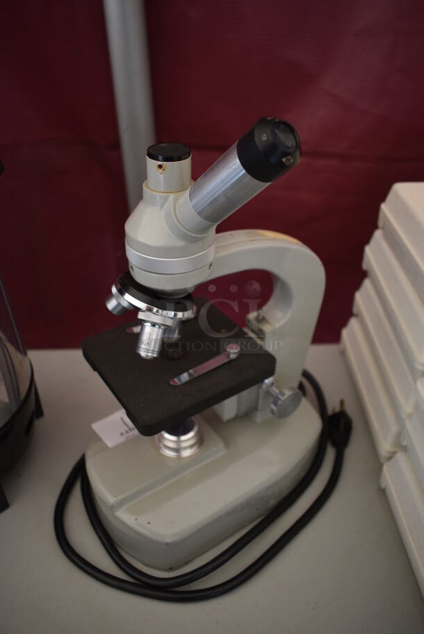 SPI 685959 Metal Countertop Microscope. 6x10x15 - Image 6 of 9