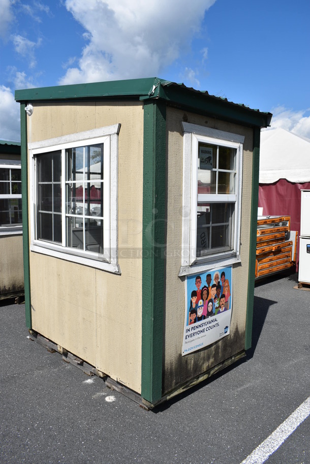 Wooden Single Room w/ Door and 3 Windows. Was Previously Used as Security / Covid Testing Station. BUYER MUST REMOVE. 50x75x100 - Image 5 of 8