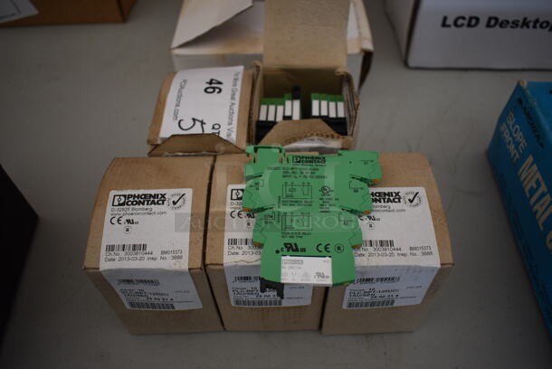 5 Boxes of 10 Phoenix Contact 2961134 Single Relays. 3x3.5x0.25. 5 Times Your Bid! - Image 4 of 7