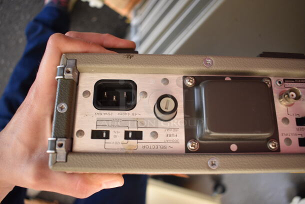 5 Hewlett Packard HP 3312A Metal Function Generators. 8.5x14.5x4. 5 Times Your Bid! - Image 6 of 7