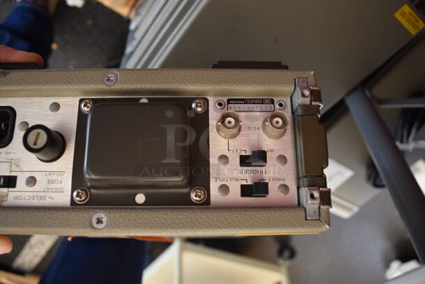 5 Hewlett Packard HP 3312A Metal Function Generators. 8.5x14.5x4. 5 Times Your Bid! - Image 7 of 7