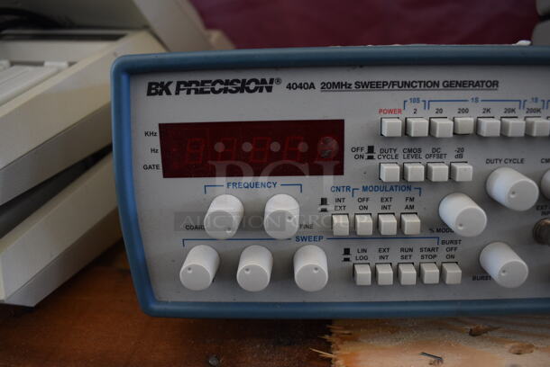 BK Precision 4040A 20 MHz Sweep / Function Generator. 10.5x12.5x5.5 - Image 2 of 5