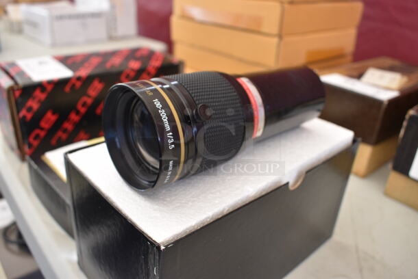 DO Industries Golden Navitar 100-200mm f/3.5 Lens. 2.5x2.5x7 - Image 2 of 9