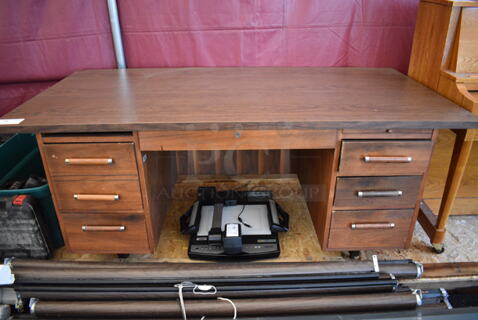 Wooden Desk w/ 6 Drawers. 72x36x29.5