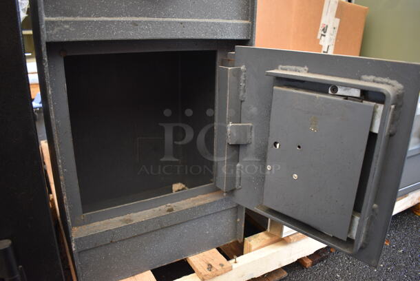 Gardall Gray Metal Single Compartment Drop Safe. Comes w/ Combination. 14.5x14x25 - Image 8 of 9