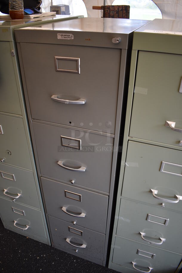 Gray 4 Drawer Filing Cabinet. 15x26x52 - Image 3 of 8