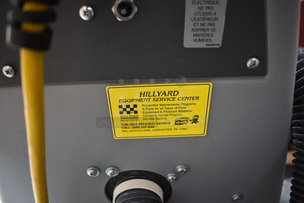 Nilfisk Advance Carpetriever 28 Floor Cleaning Machine. 30x41x37 - Image 7 of 8