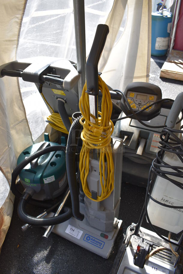Nilfisk Advance Carpetwin 18 Commercial Vacuum Cleaner. 120 Volts, 1 Phase. 20x10x47 - Image 2 of 6