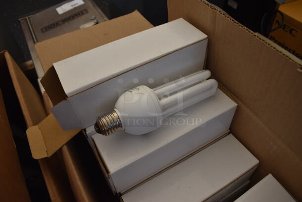 ALL ONE MONEY! Lot of 29 12 V DC CFL 3U 25W E27 4200K Lightbulbs. 2.25x2.25x7.25 - Image 2 of 5