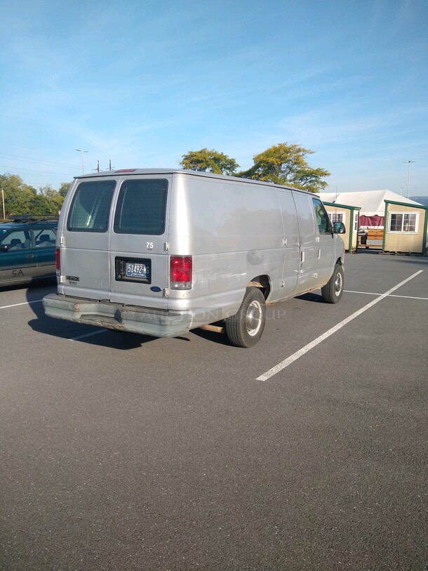 Ford E250 Van. Comes w/ 1 Key. Odometer Reads 121,033. Title In Hand. Vehicle Runs and Drives! BUYER MUST REMOVE - Image 2 of 8