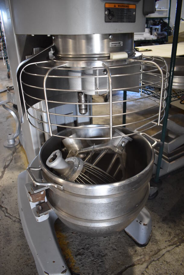 Hobart Legacy HL600 Metal Commercial Floor Style 60 Quart Planetary Dough Mixer w/ Stainless Steel Mixing Bowl, Bowl Guard, Balloon Whisk, Paddle and Dough Hook Attachments. 380-460 Volts, 3 Phase. 29x40x62 - Image 6 of 10