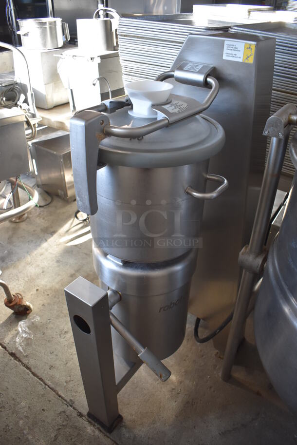 Robot Coupe R23 Metal Commercial Floor Style 23 Quart Vertical Cutter Mixer w/ Blade. 208-240 Volts, 3 Phase. 27x24x49 - Image 7 of 9