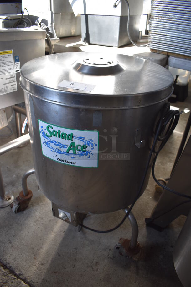 Delfield Stainless Steel Commercial Floor Style Electric Powered Lettuce Spinner Salad Spinner on Commercial Casters. 115 Volts, 1 Phase. 28x25x29. Tested and Working! - Image 3 of 9