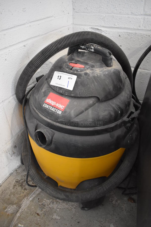 Shop Vac Orange and Black Poly Wet Dry Vacuum Cleaner. 20x28x25. Tested and Working! - Image 2 of 4