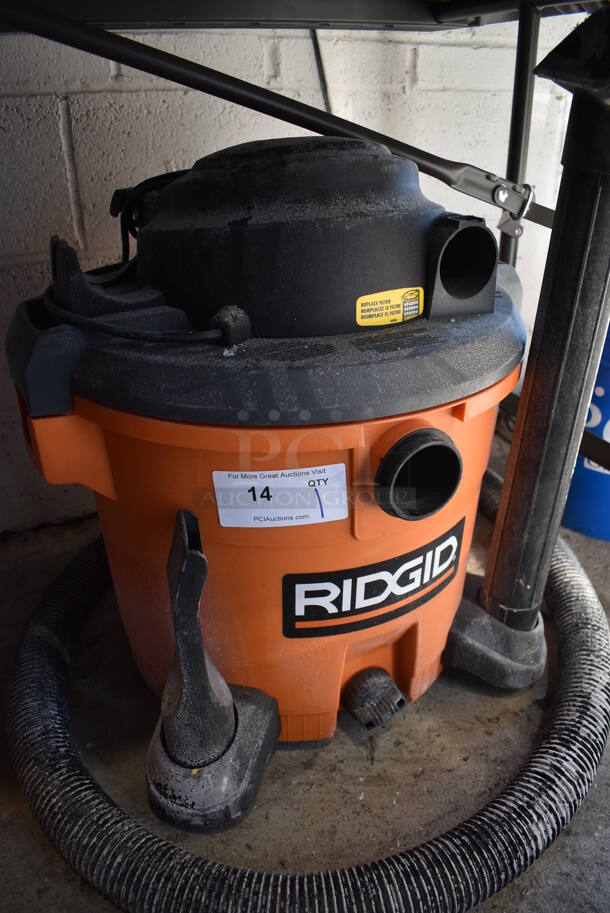 Rigid Orange and Black Poly Wet Dry Vacuum Cleaner. 20x21x24. Tested and Working! - Image 3 of 4