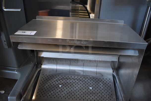 Hatco Glo-ray Stainless Steel Commercial Countertop French Fry Dumping Station. 26.5x22x23. Tested and Working! - Image 5 of 5