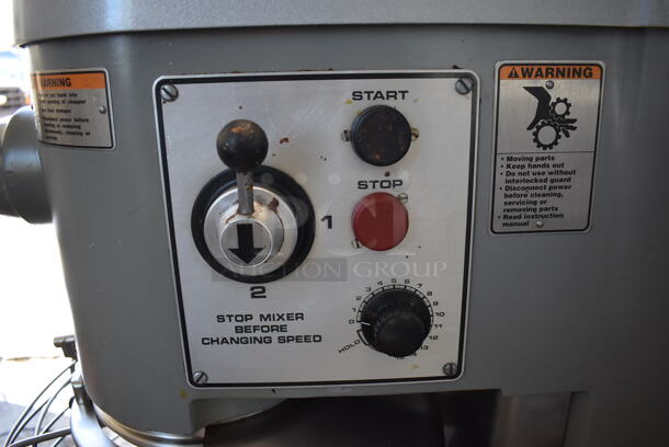Hobart D330 Metal Commercial Floor Style 30 Quart Planetary Dough Mixer w/ Bowl Guard. 208 Volts, 1 Phase. 22x30x51 - Image 3 of 6