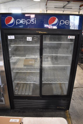 2016 True GDM-45-LD Metal Commercial 2 Door Reach In Cooler Merchandiser w/ Poly Coated Racks and Drink Sliders. 115 Volts, 1 Phase. 50x30x79. Tested and Working!