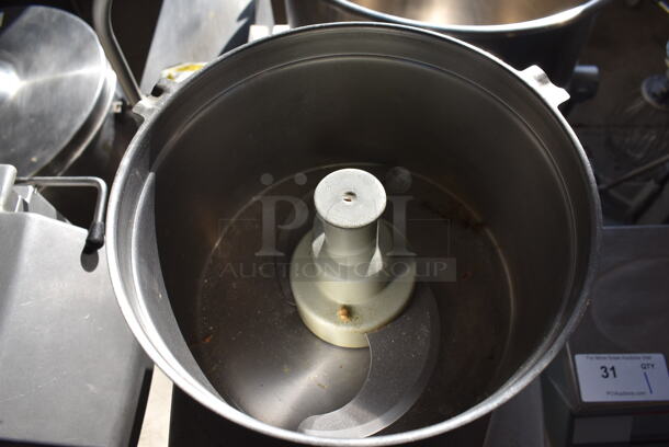 Robot Coupe R4N Metal Commercial Countertop Food Processor. 220 Volts, 3 Phase. 10x13x19 - Image 3 of 6