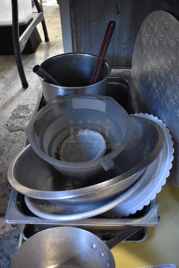 ALL ONE MONEY! Lot of Various Items Including Metal Bowls, Sauce Pan, Poly Brew Basket and Tray - Image 3 of 4