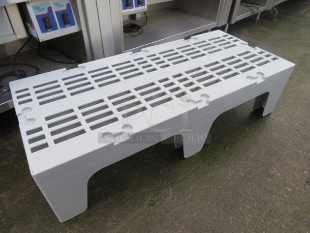 One Cambro Dunnage Rack. 48X21X12