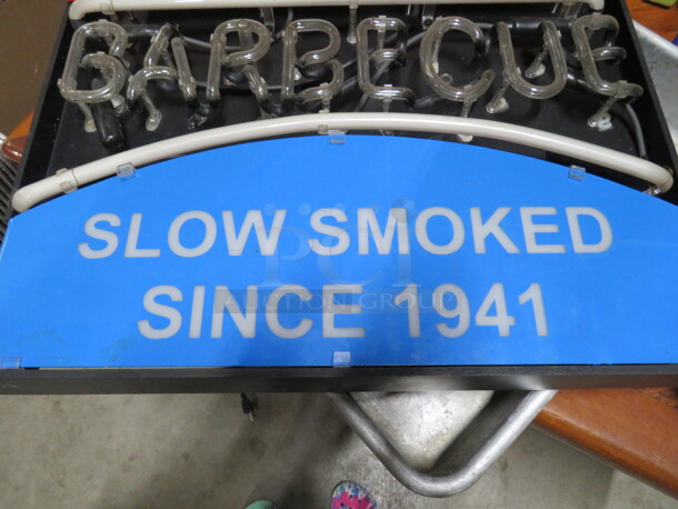 One UNIQUE Hot Pit BARBEQUE Slow Smoked Since 1941 Neon. Not Working! I Cannot See Any Breaks I Think It Is The Transformer!  - Image 3 of 3