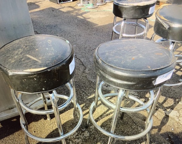 2 Ring Chrome Barstool With Black Cushioned Swivel Seat. 2XBID