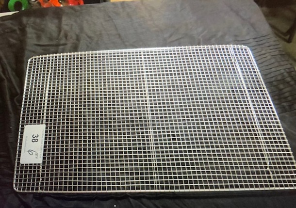 NEW 16X24 Wire Grate/Cooling Rack. 6XBID