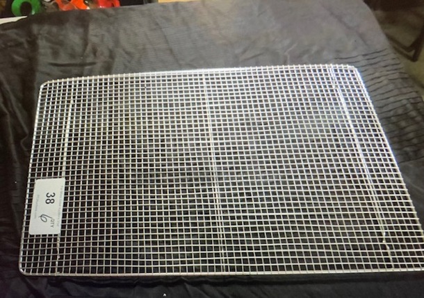 NEW 16X24 Wire Grate/Cooling Rack. 6XBID - Image 1 of 1