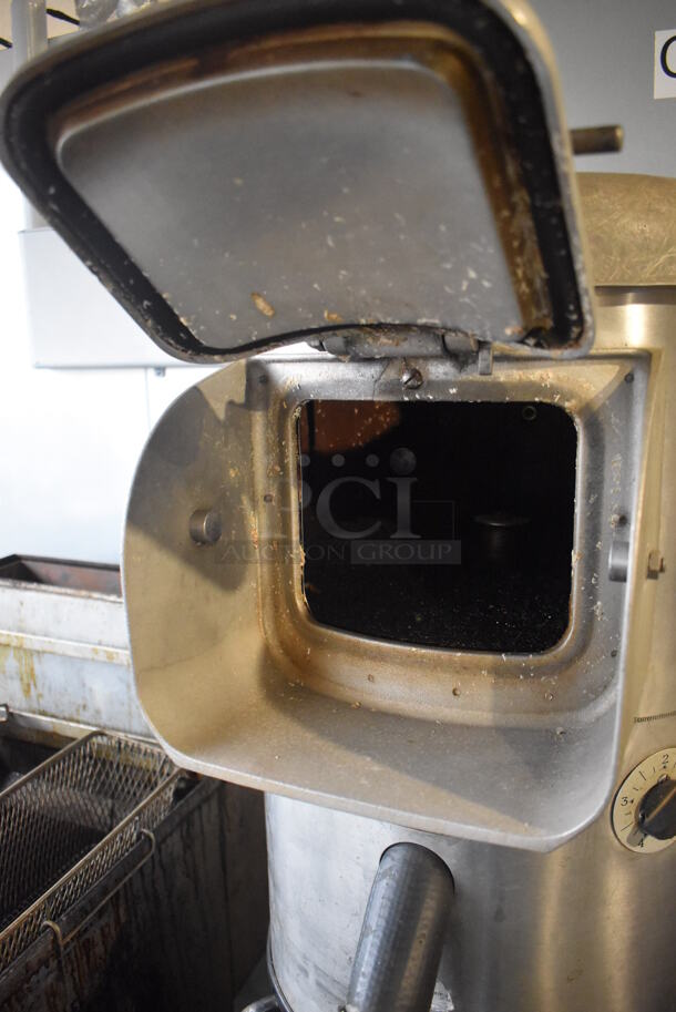 Hobart 6115 Metal Commercial Countertop Potato Peeler on Metal Stand w/ Commercial Casters. 115 Volts, 1 Phase. 16x26x58. Tested and Working! - Image 9 of 10