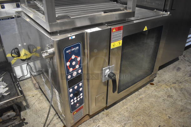 2010 Alto Shaam 7.14 ESG/SK Stainless Steel Commercial Natural Gas Powered Combi Convection Oven w/ Stainless Steel Pan Rack Stand on Commercial Casters. 91,000 BTU. 48x42x35, 36x28x32 - Image 3 of 7