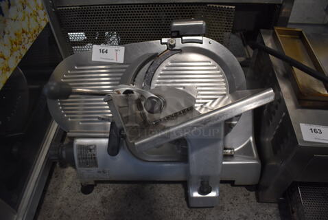 Hobart 2812 Stainless Steel Commercial Countertop Automatic Meat Slicer w/ Blade Sharpener. 120 Volts, 1 Phase. 29x24x24. Tested and Working!