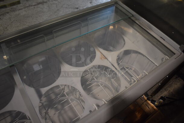 Maxx Cold MXDC-12 Metal Commercial Ice Cream Dipping Cabinet w/ Ice Cream Barrel Holders and Collars on Commercial Casters. 115 Volts, 1 Phase. 70x28x51. Tested and Working! - Image 6 of 7