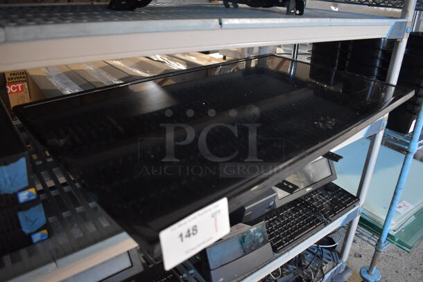 Samsung UN39FH5000F 39" Television w/ Metal Mount Piece. Does Not Have Power Cord. Buyer Must Pick Up - We Will Not Ship This Item.  - Image 2 of 5