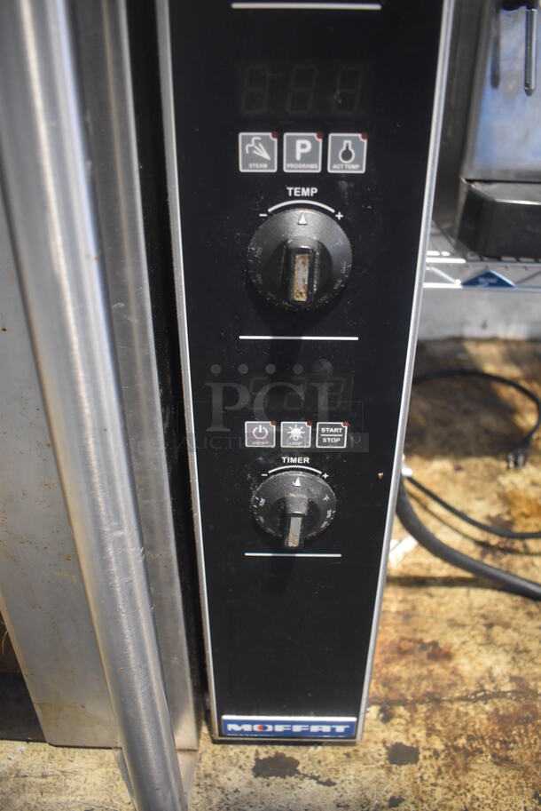 Moffat Turbofan E32D5 Stainless Steel Commercial Electric Powered Convection Oven w/ View Through Door. 208 Volts, 1 Phase. 29x35x26 - Image 3 of 7