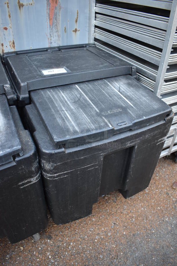 Cambro Black Poly Insulated Ice Bin on Commercial Casters. 24x33x30 - Image 2 of 5