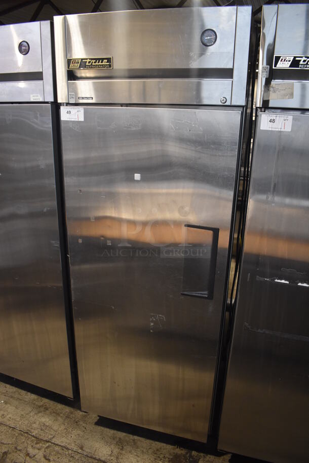 2011 True TG1R-1S Stainless Steel Commercial Single Door Reach In Cooler w/ Poly Coated Racks on Commercial Casters. 115 Volts, 1 Phase. 29x34x82. Tested and Working! - Image 3 of 7
