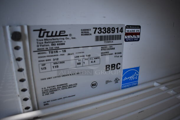 2012 True TG1R-1S ENERGY STAR Stainless Steel Commercial Single Door Reach In Cooler w/ Poly Coated Racks on Commercial Casters. 115 Volts, 1 Phase. 29x34x82. Tested and Working! - Image 6 of 6