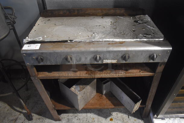 Metal Commercial Countertop Gas Powered Flat Top Griddle on Metal Stand. 36x21x37