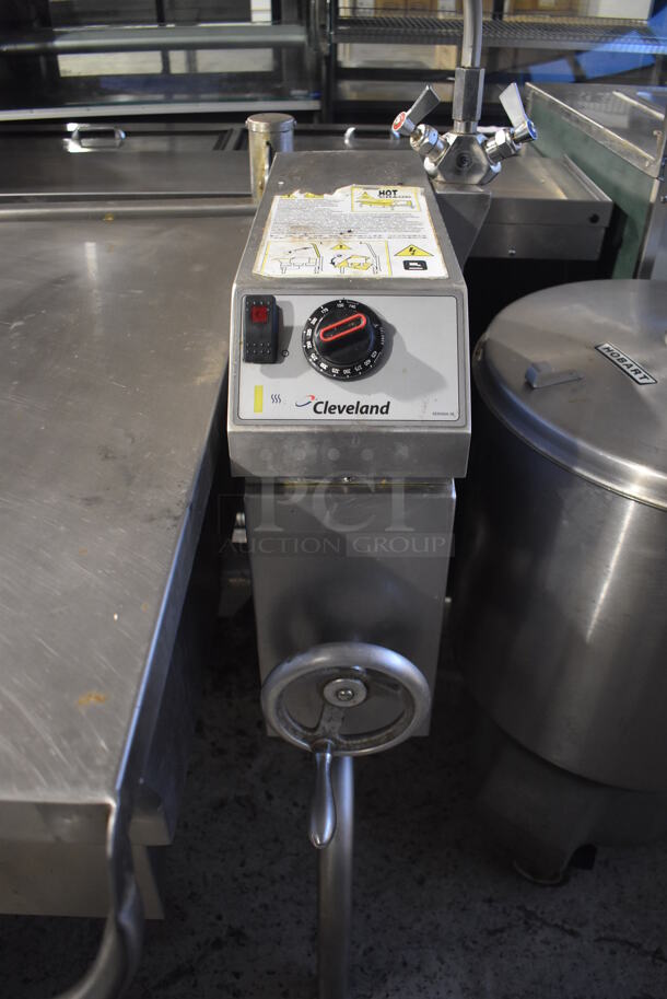 Cleveland Stainless Steel Commercial Floor Style Electric Powered Manual Tilting Braising Pan Skillet. 208-250 Volts, 3 Phase. 48x40x50 - Image 2 of 7