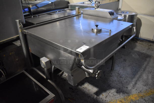 Cleveland Stainless Steel Commercial Floor Style Electric Powered Manual Tilting Braising Pan Skillet. 208-250 Volts, 3 Phase. 48x40x50 - Image 5 of 7