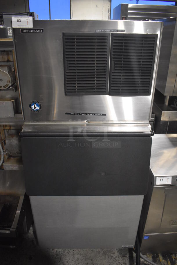Hoshizaki KML-451MAH Stainless Steel Commercial Ice Head on Hoshizaki B-500PF Metal Commercial Ice Bin. 115-120 Volts, 1 Phase. 31x33x68.5 - Image 1 of 7