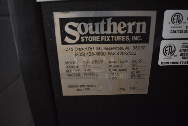 Southern Fixtures BCX-5-PANI Metal Commercial Floor Style Deli Display Case Merchandiser. 62x36x56. Tested and Working! - Image 4 of 8