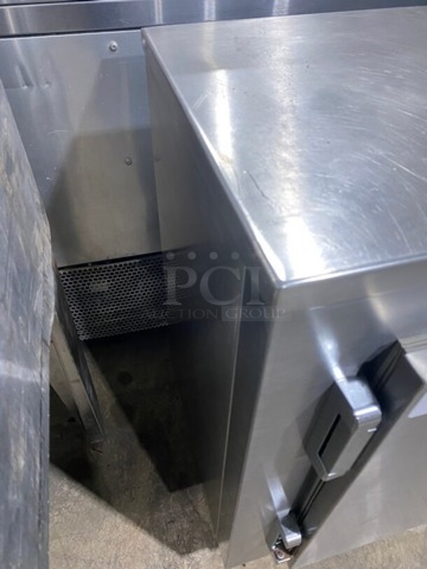 Commercial 2 Door Back Bar Cooler! All Stainless Steel! On Legs! - Image 4 of 7