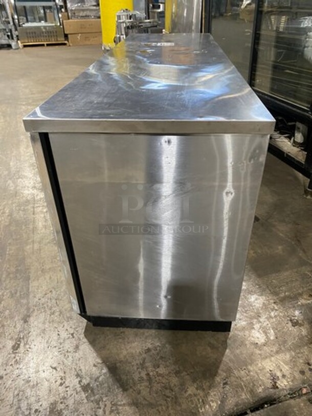 True Commercial 3 Door Back Bar Cooler! With View Through Doors! Poly Coated Racks! Model: TBB4G SN: 1204071 115V 60HZ 1 Phase - Image 3 of 7