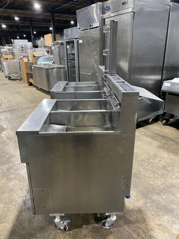 FAB! Pitco Frialator Commercial Natural Gas Powered 4 Bay Deep Fat Fryer! With Middle Fryer Basket Rack! With Oil Filter System! All Stainless Steel! On Casters! Model: SGH50 SN: G10HC034165 - Image 3 of 12