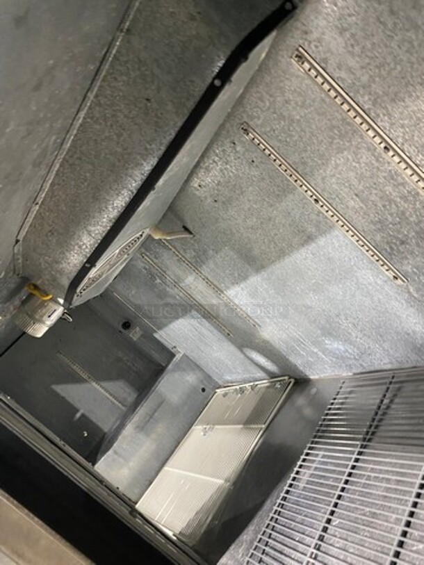 True Commercial 3 Door Back Bar Cooler! With View Through Doors! Poly Coated Racks! Model: TBB4G SN: 1204071 115V 60HZ 1 Phase - Image 6 of 7