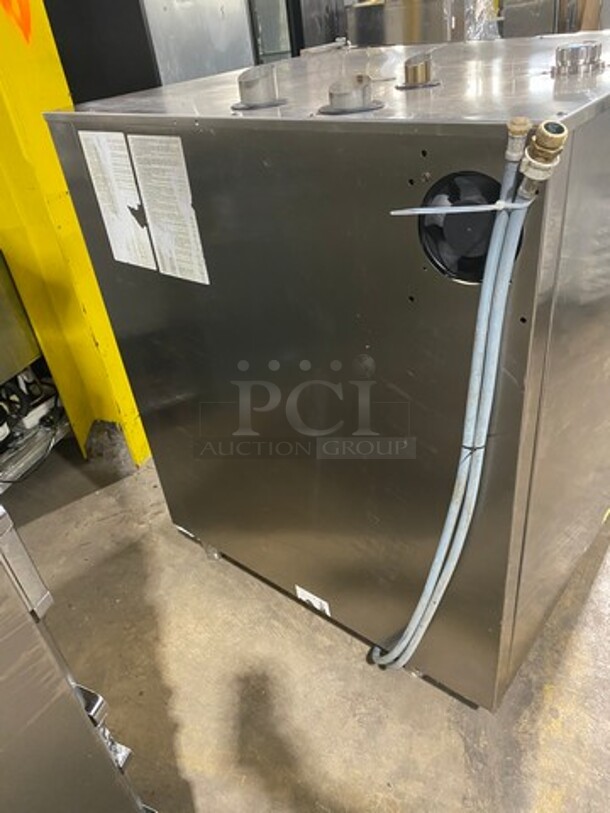 Fagor Commercial Natural Gas Powered Combi Oven! With View Through Door! Metal Oven Racks! All Stainless Steel! All Stainless! Model: AG101W SN: 8100200319 - Image 4 of 10
