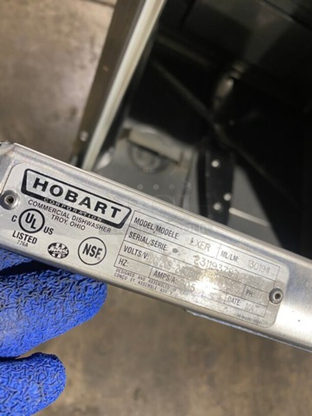 New Body Style Hobart Commercial Under The Counter Heavy Duty Dishwasher! All Stainless Steel! Model: LXER SN: 231193787 120/208V 60HZ 1 Phase - Image 7 of 8
